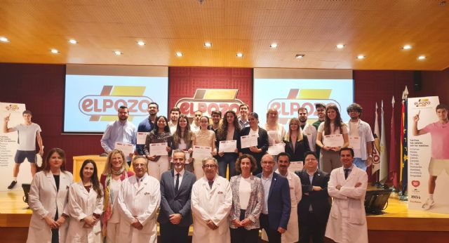 Grupo Fuertes y la UMU entregan los diplomas a los alumnos de la quinta promoción del programa UMU Business Talent 2023